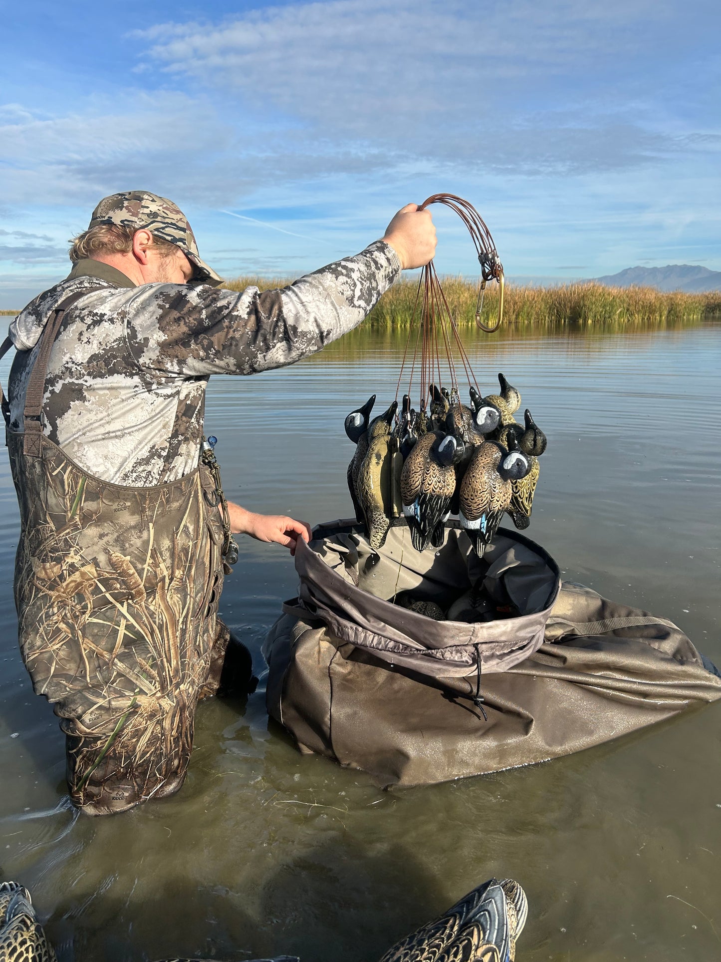 Two Man EZ Load Decoy Bag